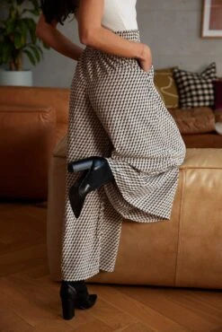 Crystaline Pants - Black Print 12 Crystaline Pants - Black Print -Reverse Sale Store Crystaline Pants Black Print Pants womens clothing 5