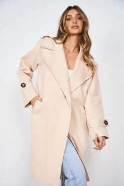 Fireplace Coat - Cream