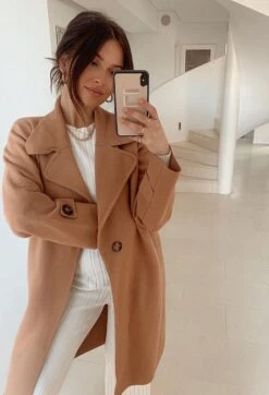 Fireplace Coat - Camel