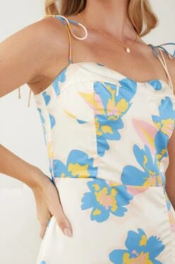 Holleen Dress - Cream Floral 15 Holleen Dress - Cream Floral -Reverse Sale Store Holleen Dress Cream Floral Dresses womens dresses womens clothing 7