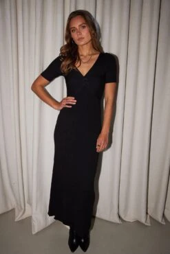 Ivoree Dress - Black