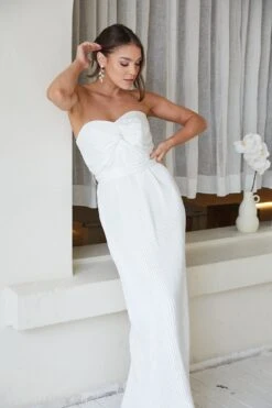 Jaylie Dress - White -Reverse Sale Store Jaylie Dress White Dresses womens dresses womens clothing 6