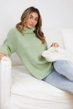 Karlen Knit - Sage -Reverse Sale Store KarlenKnit SageA162035 428.6.20233485