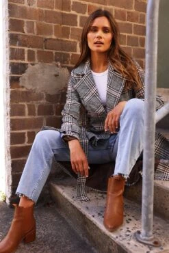 Shanice Coat - Multi -Reverse Sale Store ShaniceCoat MultiAJT315114A7544