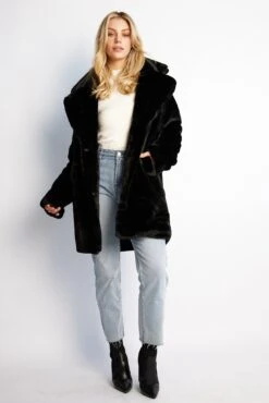 Tamasha Coat - Black