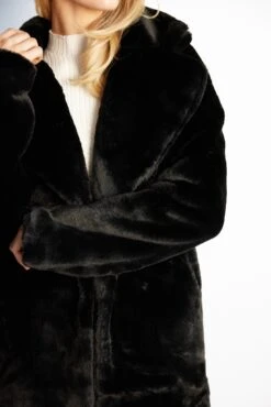 Tamasha Coat - Black -Reverse Sale Store TamashaCoat BlackCR8630Ecom10.05.231943