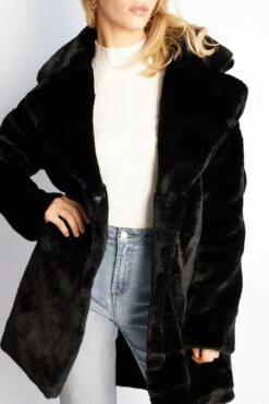 Tamasha Coat - Black -Reverse Sale Store TamashaCoat BlackCR8630Ecom10.05.231947